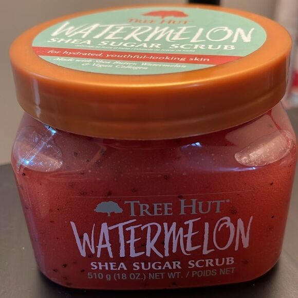 🆕 Tree Hut Watermelon Shea Sugar Scrub - Picture 1 of 5